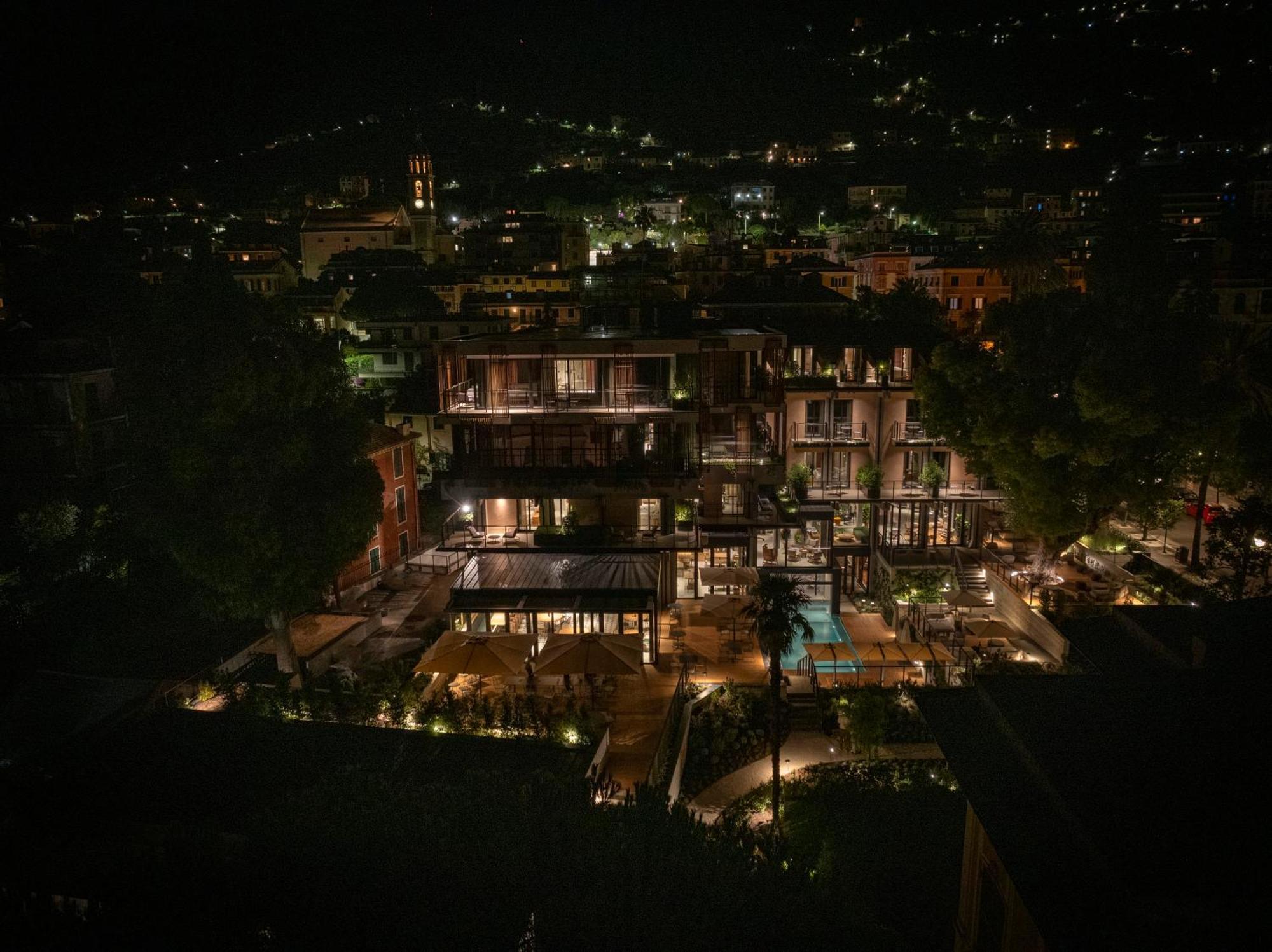 Capitolo Riviera Genoa